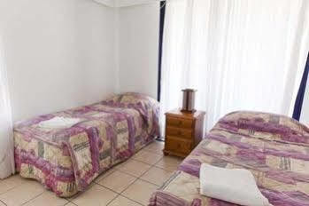 Aparthotel Surf Regency 3*